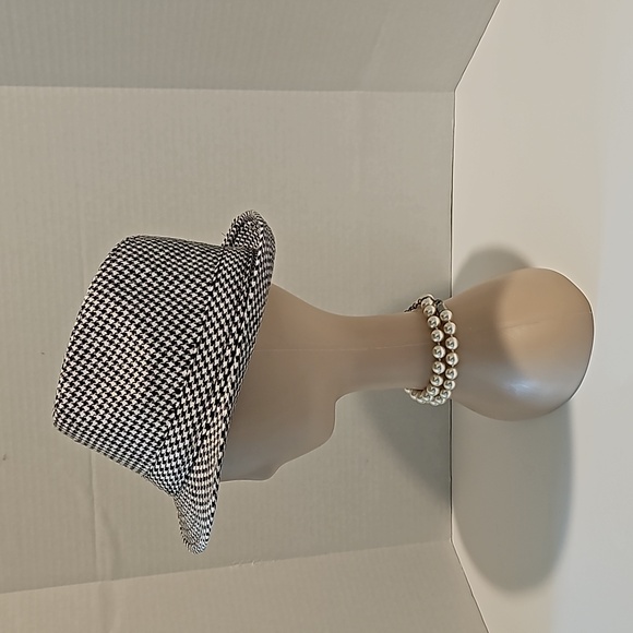 Houndstooth Panama Vintage Style Fedora Black White Short Brim Adjustable Hat - Picture 4 of 4